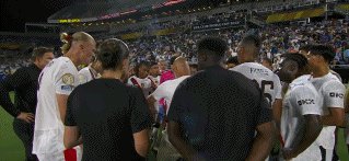 1751339151993014450.gif 城月瓜训话.gif