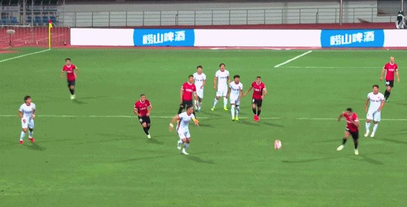 1667477137304069860.gif 2.gif