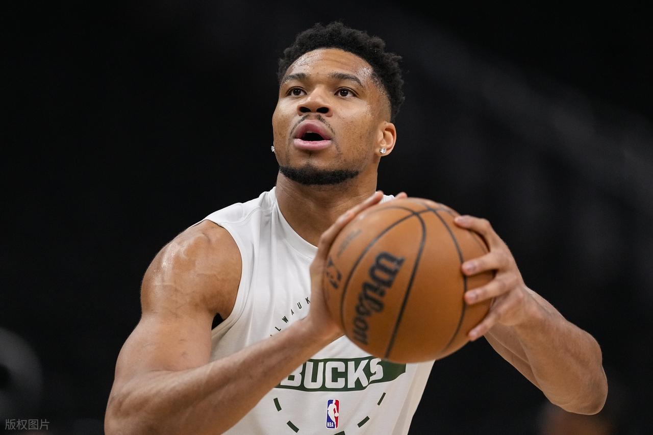 开云体育官网-加时鏖战打到窒息,雄鹿把鹈鹕拖进深渊,44分也没能救命