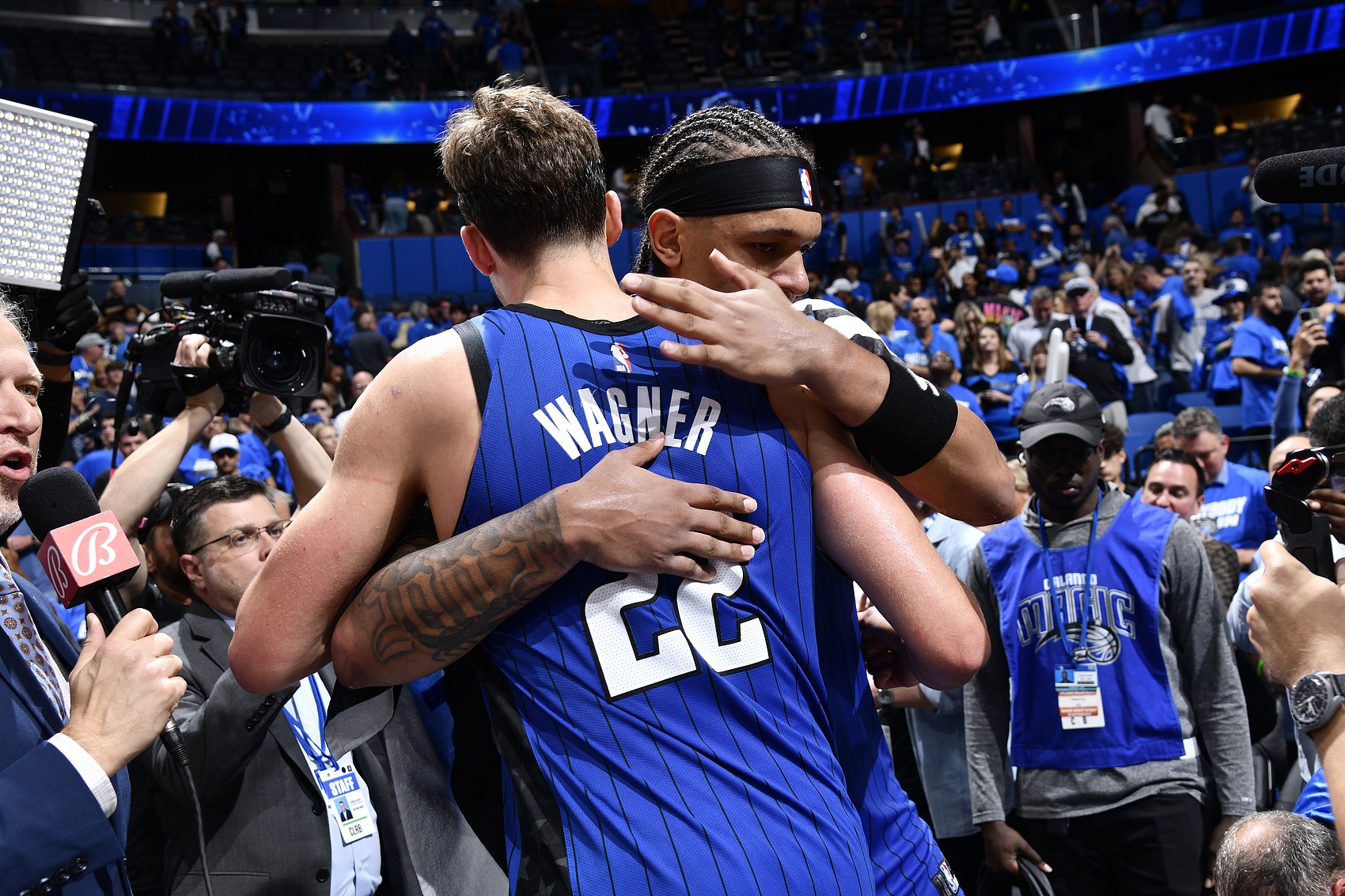 开云体育入口-小莫:班凯罗和瓦格纳必须走一个 魔术该用瓦格纳换特雷·杨